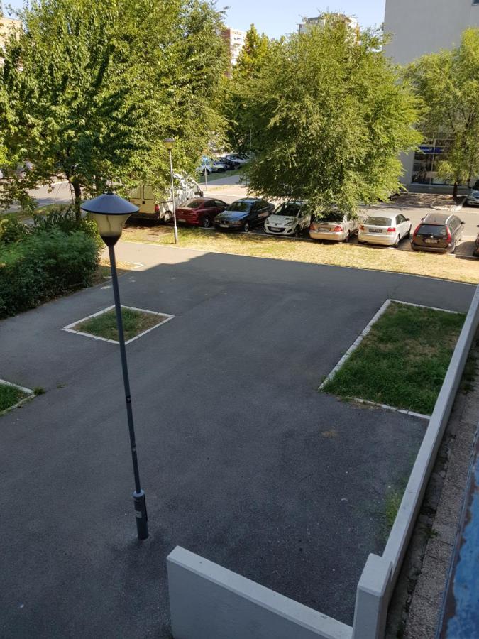 Apartman Blok Appartement Belgrado Buitenkant foto
