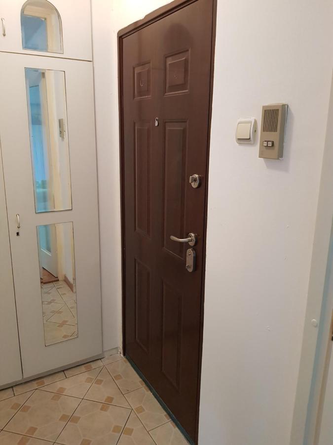 Apartman Blok Appartement Belgrado Buitenkant foto